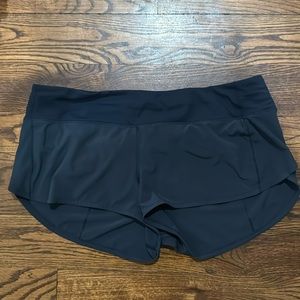Lululemon women’s size 12 Speed Up shorts in navy color